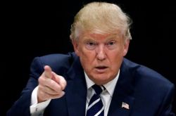 特朗普的这一行动 或给银行和加密货币企业